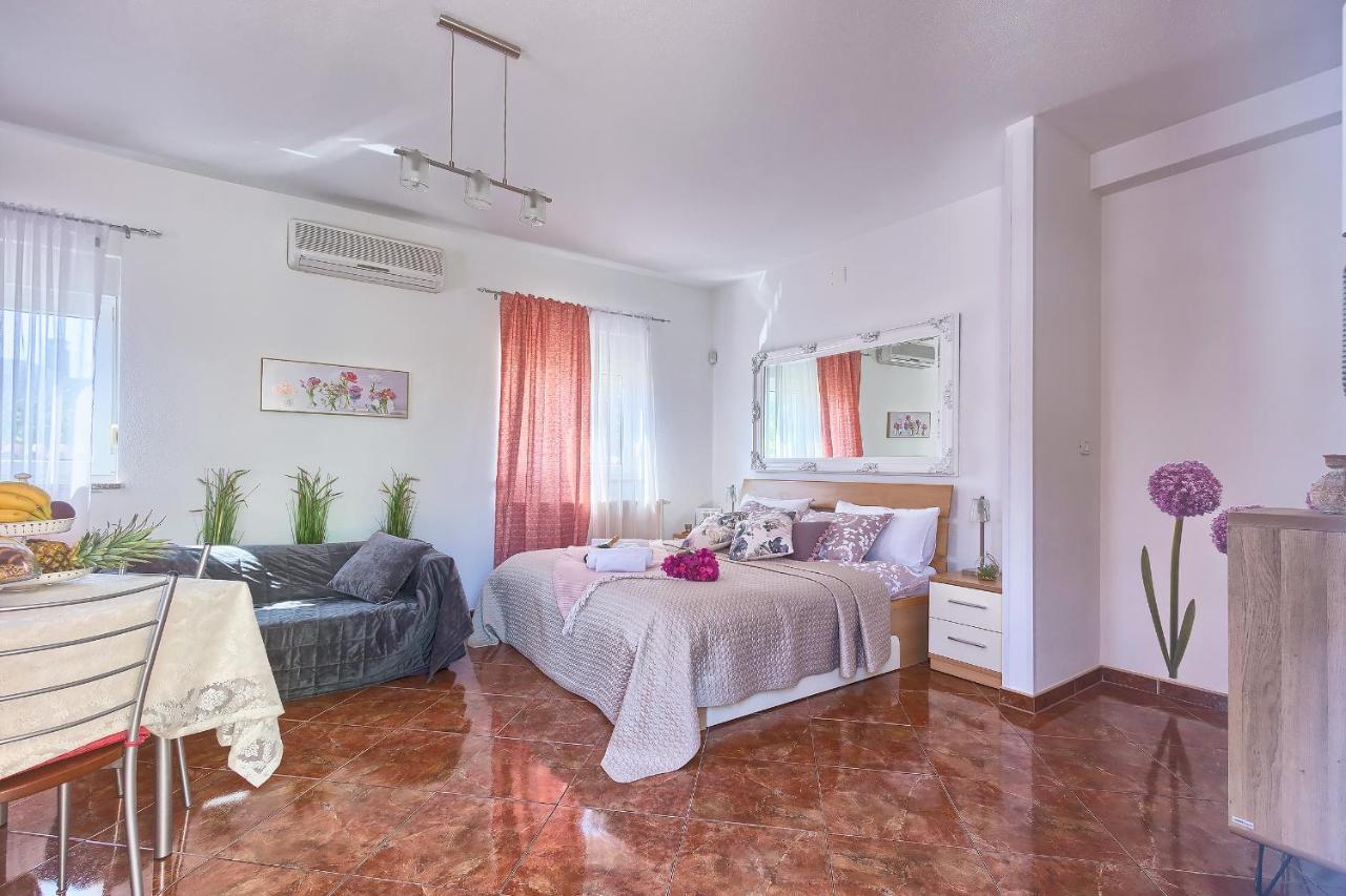 Villa Mihaela Fazana Ngoại thất bức ảnh