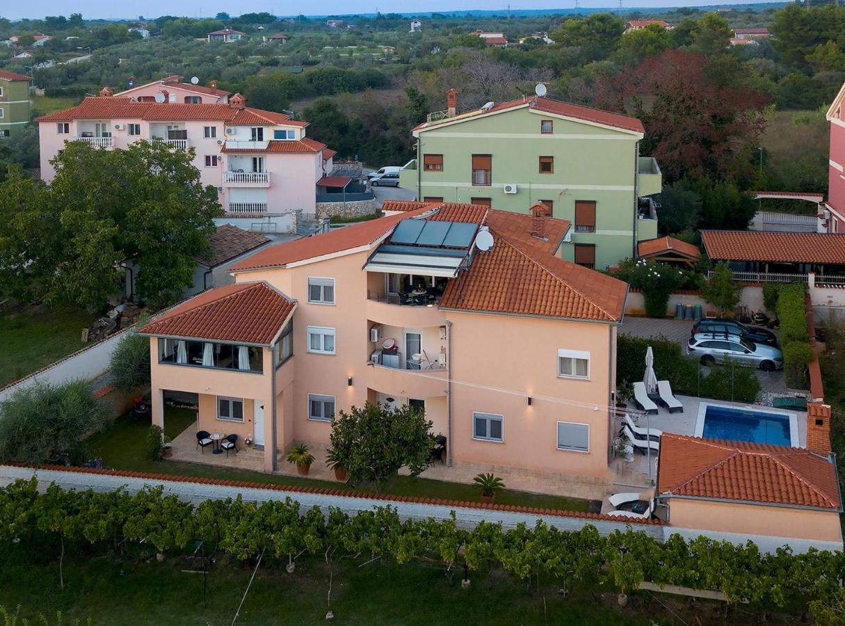 Villa Mihaela Fazana Ngoại thất bức ảnh