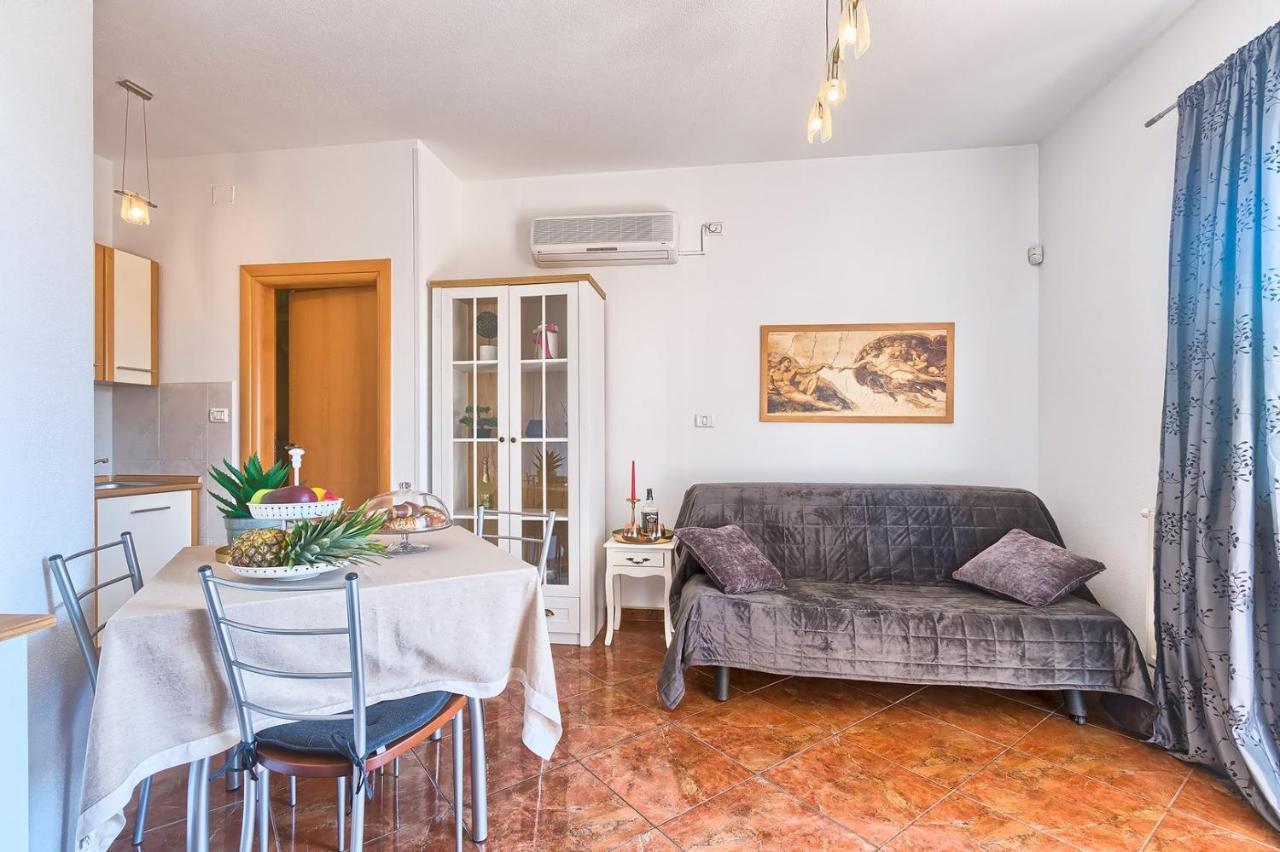 Villa Mihaela Fazana Ngoại thất bức ảnh