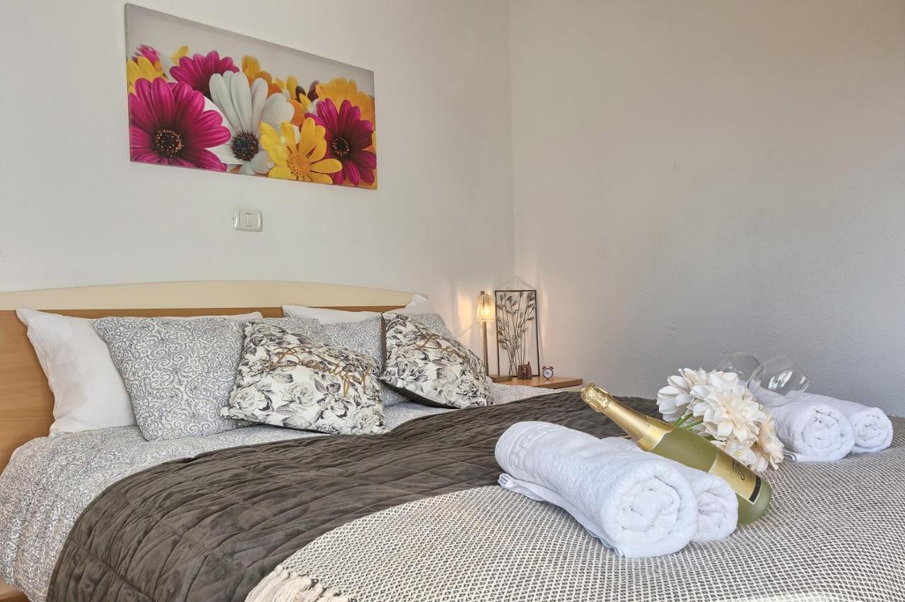 Villa Mihaela Fazana Ngoại thất bức ảnh